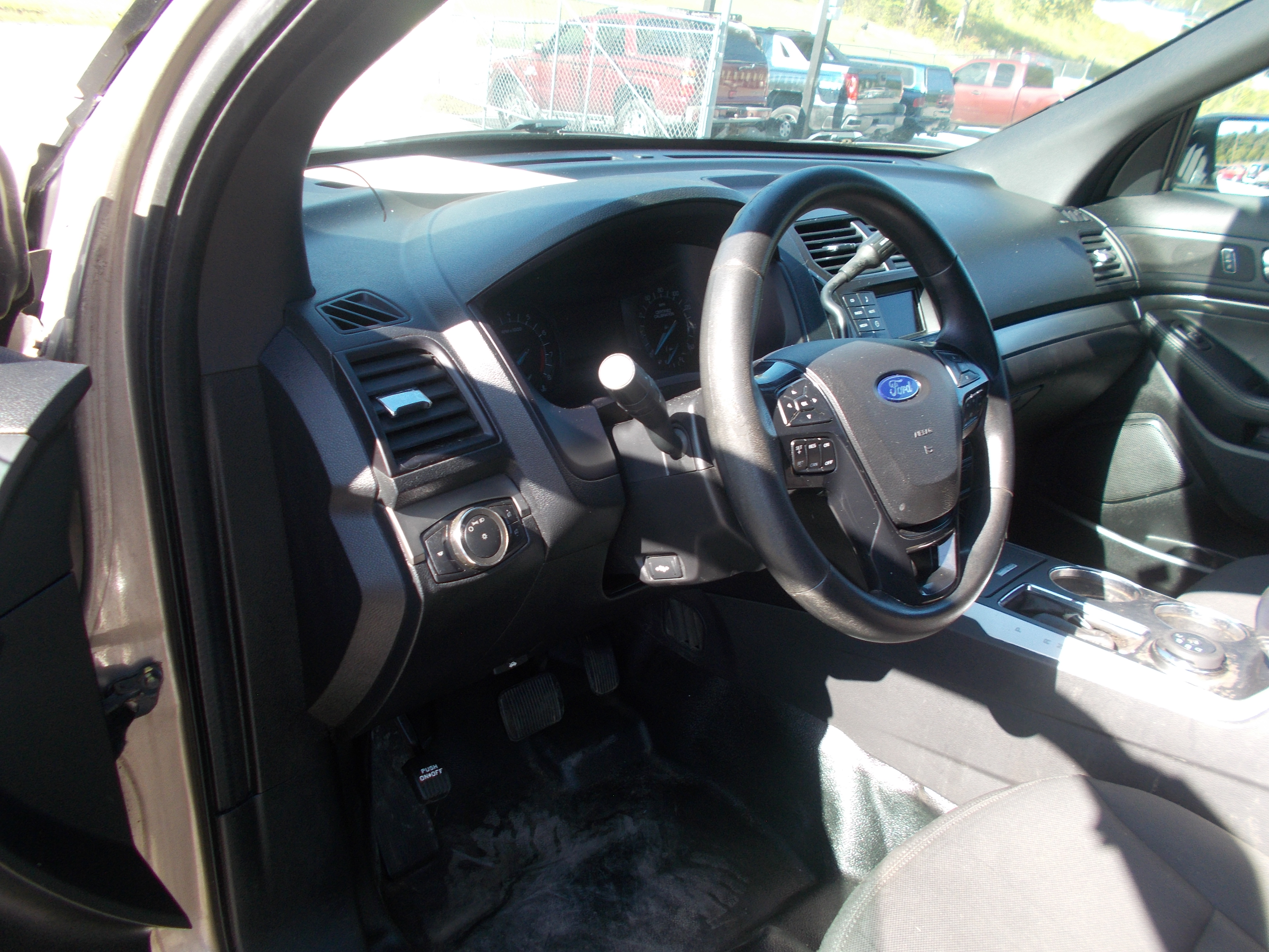 Used 2017 Ford Explorer 4WD Police Interceptor image 6