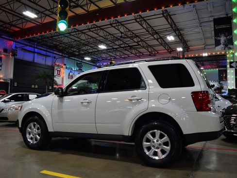 Used 2009 MAZDA Tribute Touring FWD image 12