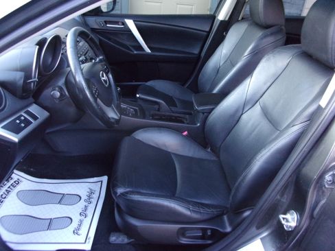 Used 2012 MAZDA MAZDA3 i Grand Touring image 8