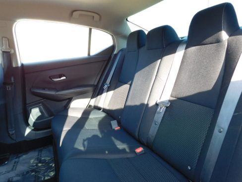 Used 2021 Nissan Sentra S image 19