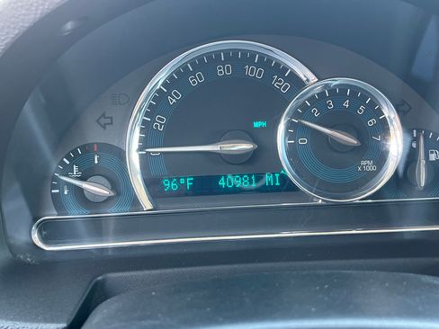 Used 2010 Chevrolet HHR LS FWD image 7