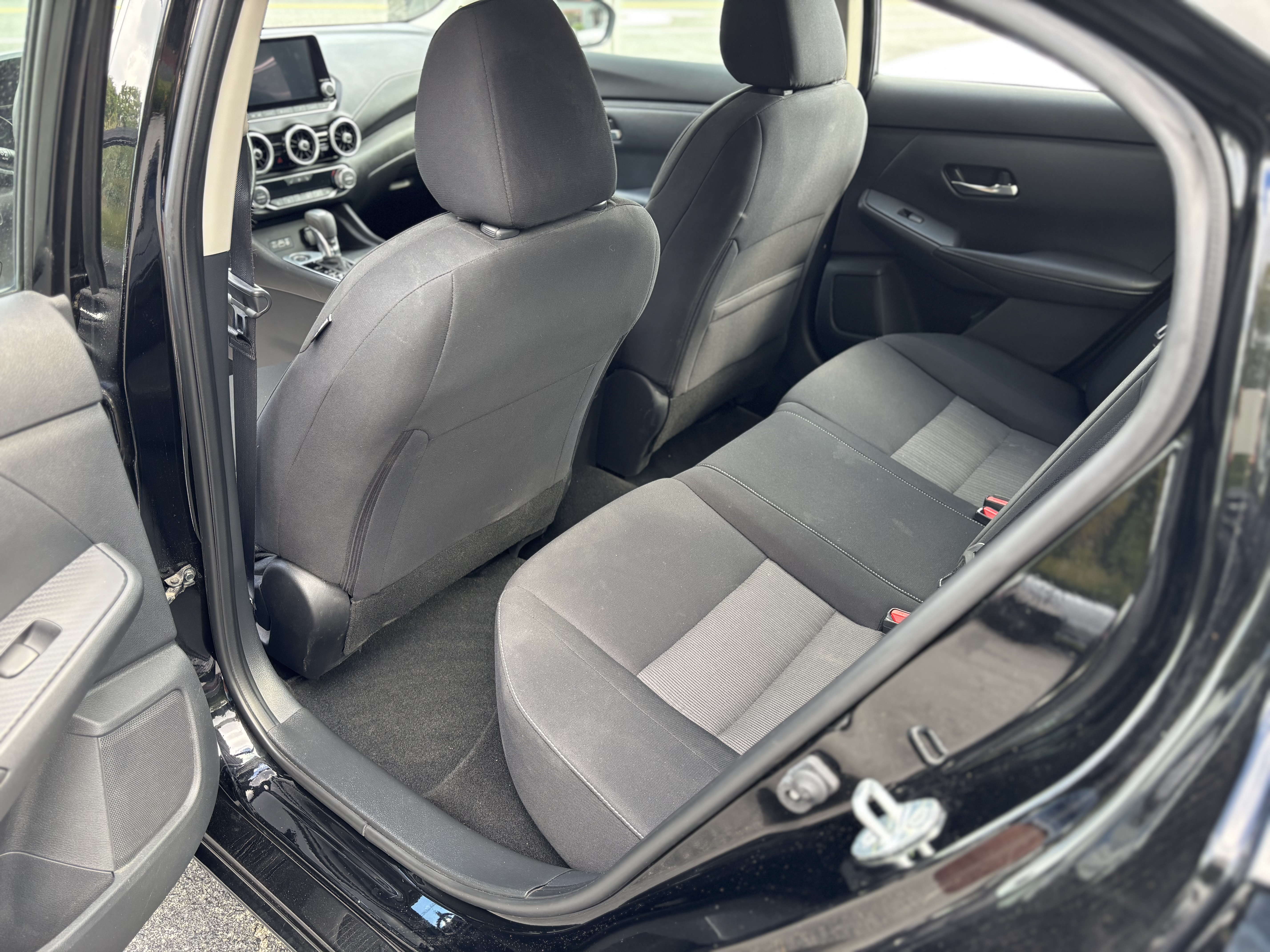 Used 2023 Nissan Sentra SV FWD image 5