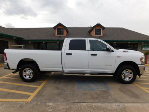 Used 2019 RAM 2500 Tradesman image 8