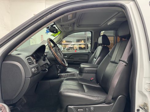 Used 2008 GMC Yukon XL Denali image 13