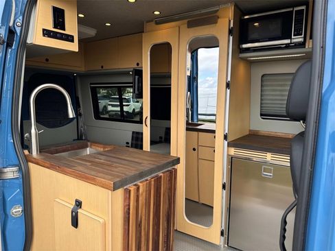 New 2025 Mercedes-Benz Sprinter 2500 image 11