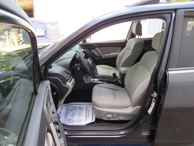 Used 2014 Subaru Forester 2.5i Premium AWD/4WD image 15