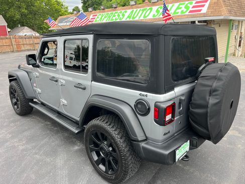 Used 2019 Jeep Wrangler 4WD Unlimited image 10