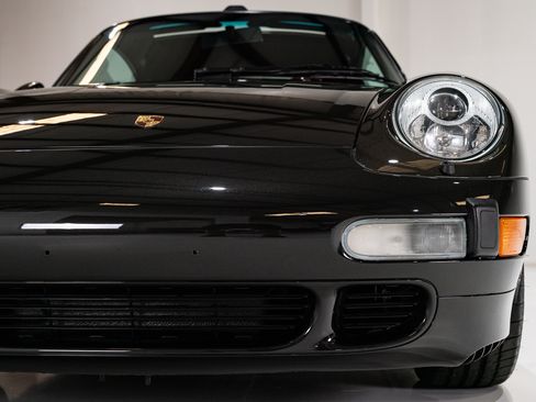 Used 1998 Porsche 911 Carrera 4S Coupe AWD/4WD image 35