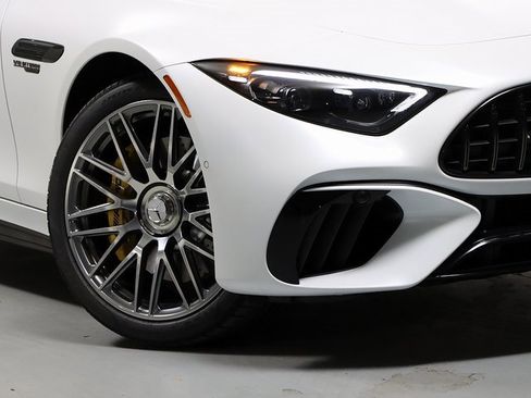 New 2026 Mercedes-Benz SL 63 AMG image 3