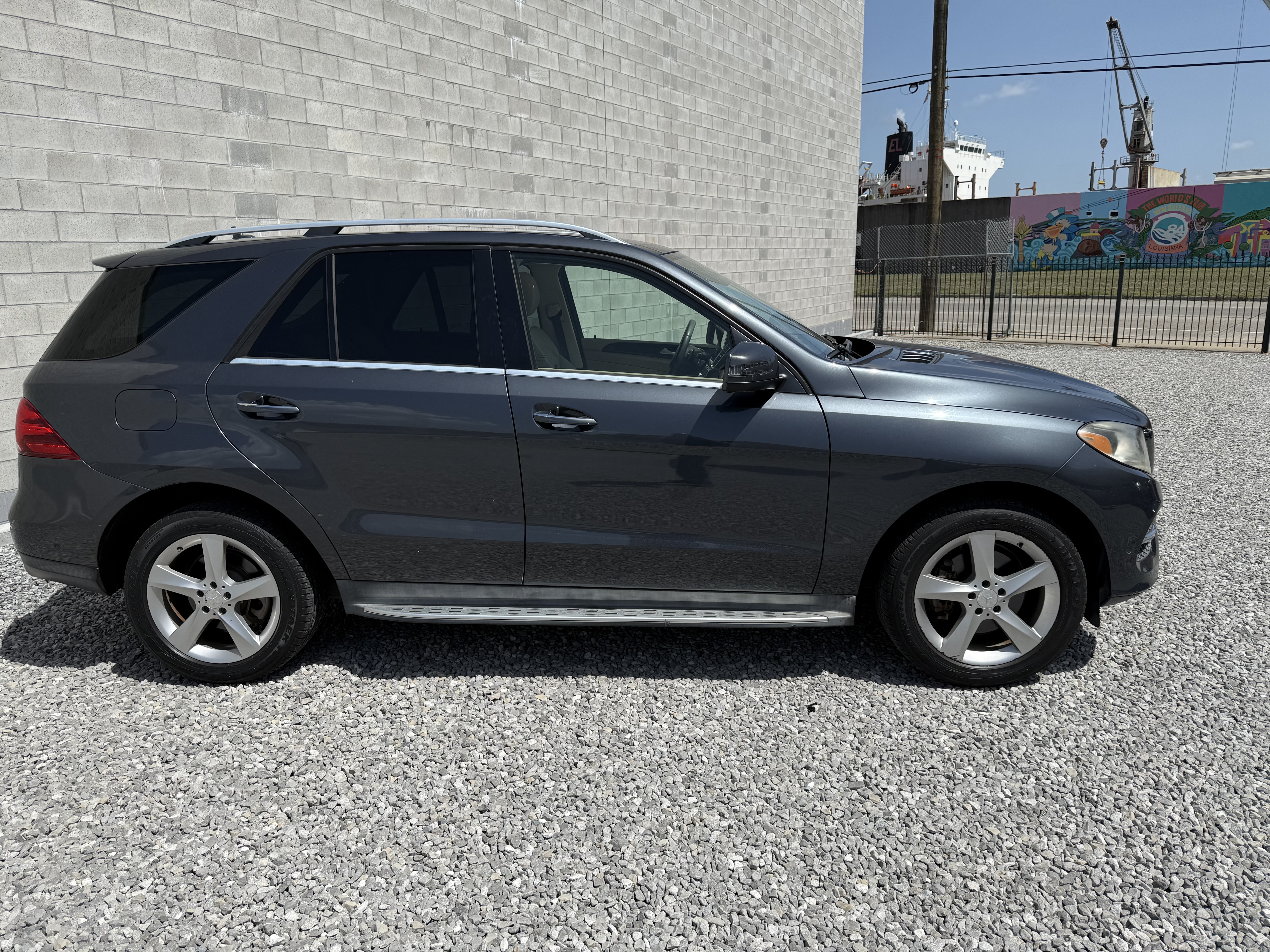 Used 2016 Mercedes-Benz GLE 350 w/ Premium Package image 5