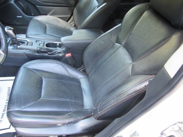Used 2018 Subaru Crosstrek 2.0i Limited AWD/4WD image 11