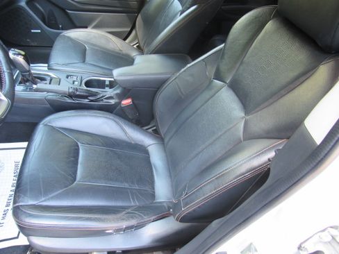 Used 2018 Subaru Crosstrek 2.0i Limited AWD/4WD image 11
