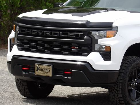 Used 2024 Chevrolet Silverado 1500 Custom Trail Boss image 9