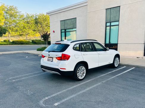Used 2015 BMW X1 sDrive28i w/ PREMIUM PACKAGE RWD image 6