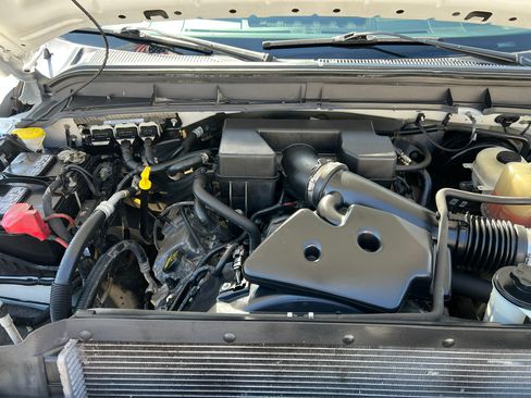 Used 2011 Ford F250 4x4 SuperCab Super Duty image 12