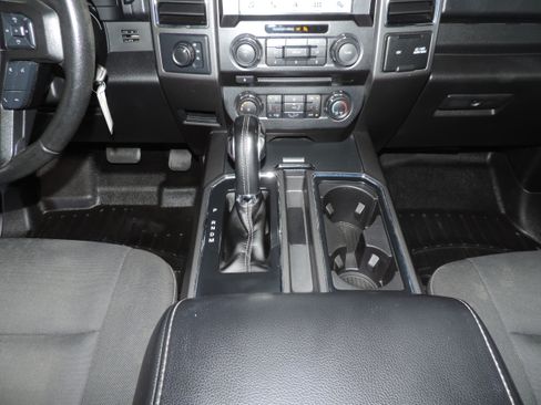 Used 2018 Ford F150 4x4 SuperCrew XLT image 37