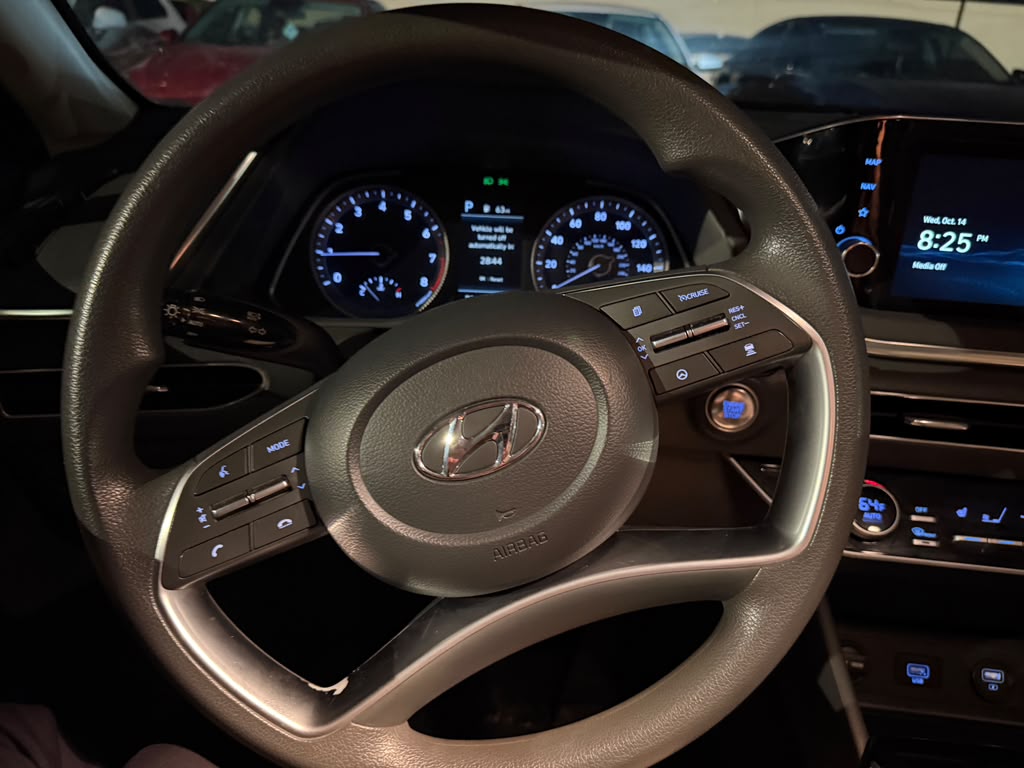 Used 2023 Hyundai Sonata SEL FWD image 12