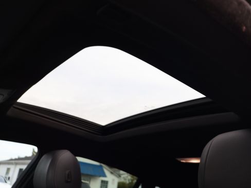 Used 2018 BMW X6 xDrive35i w/ M-Sport Package image 40