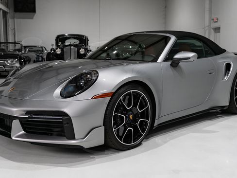 Used 2024 Porsche 911 Turbo S image 4