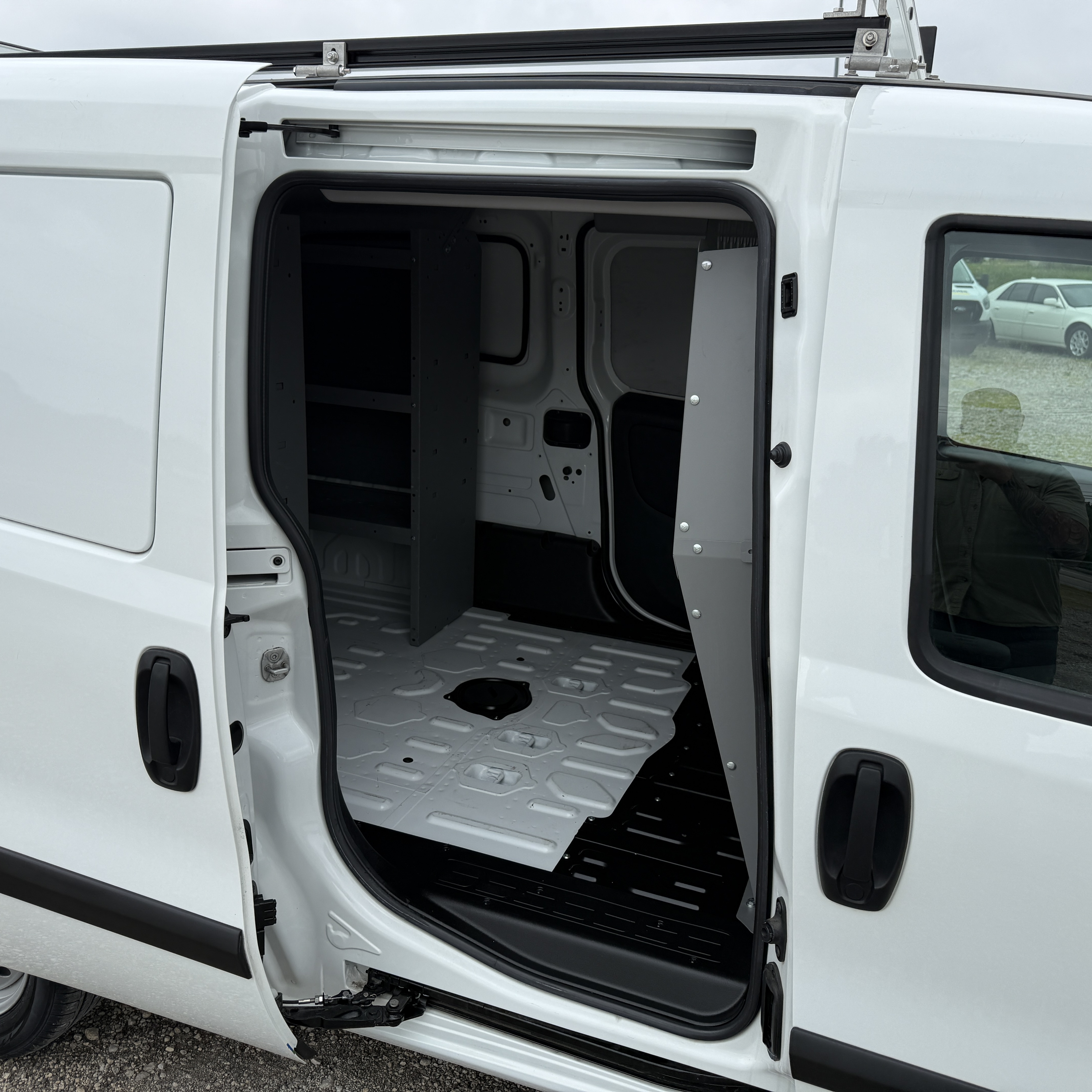 Used 2022 RAM ProMaster City Tradesman FWD image 4
