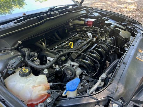 Used 2013 Ford Fusion SE FWD image 31