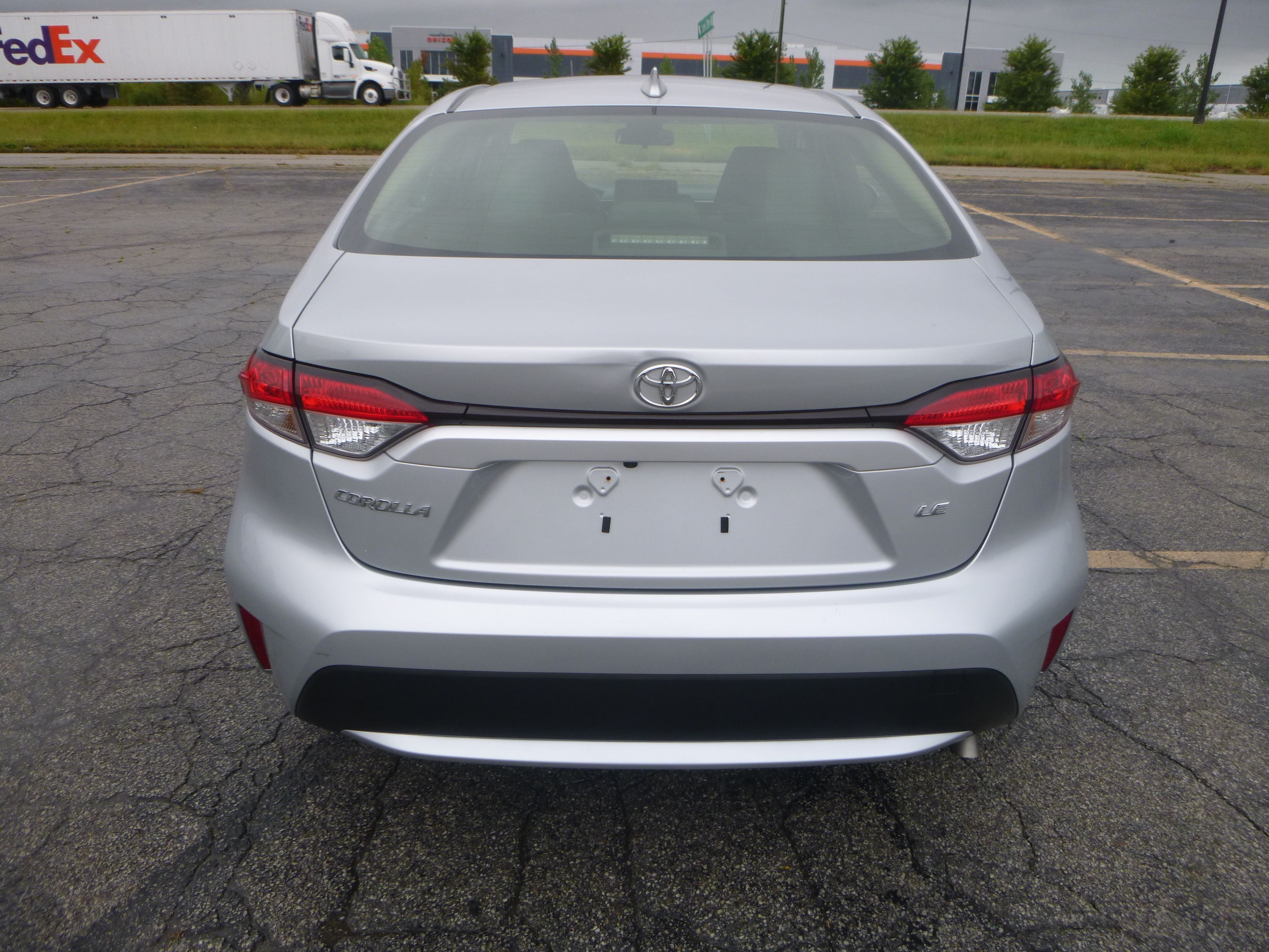 Used 2022 Toyota Corolla LE Sedan FWD image 7