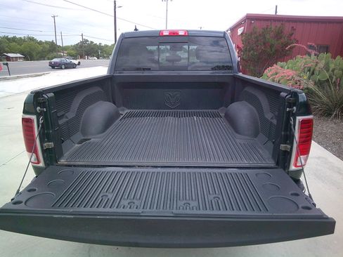 Used 2014 RAM 1500 Laramie AWD/4WD image 27