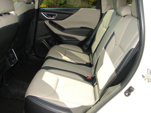 Used 2022 Subaru Forester Limited image 7