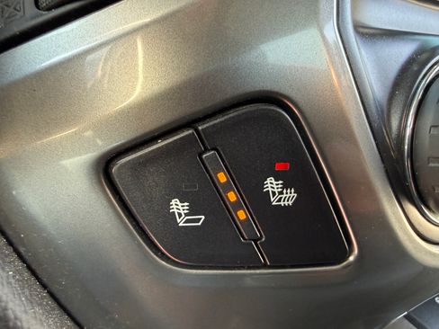 Used 2015 Chevrolet Silverado 1500 LT Z71 image 19