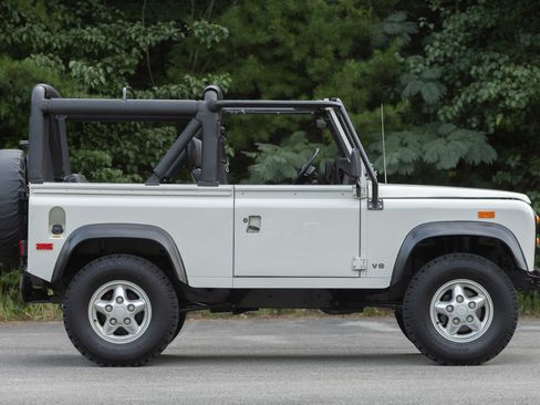 Used 1994 Land Rover Defender 90 image 12