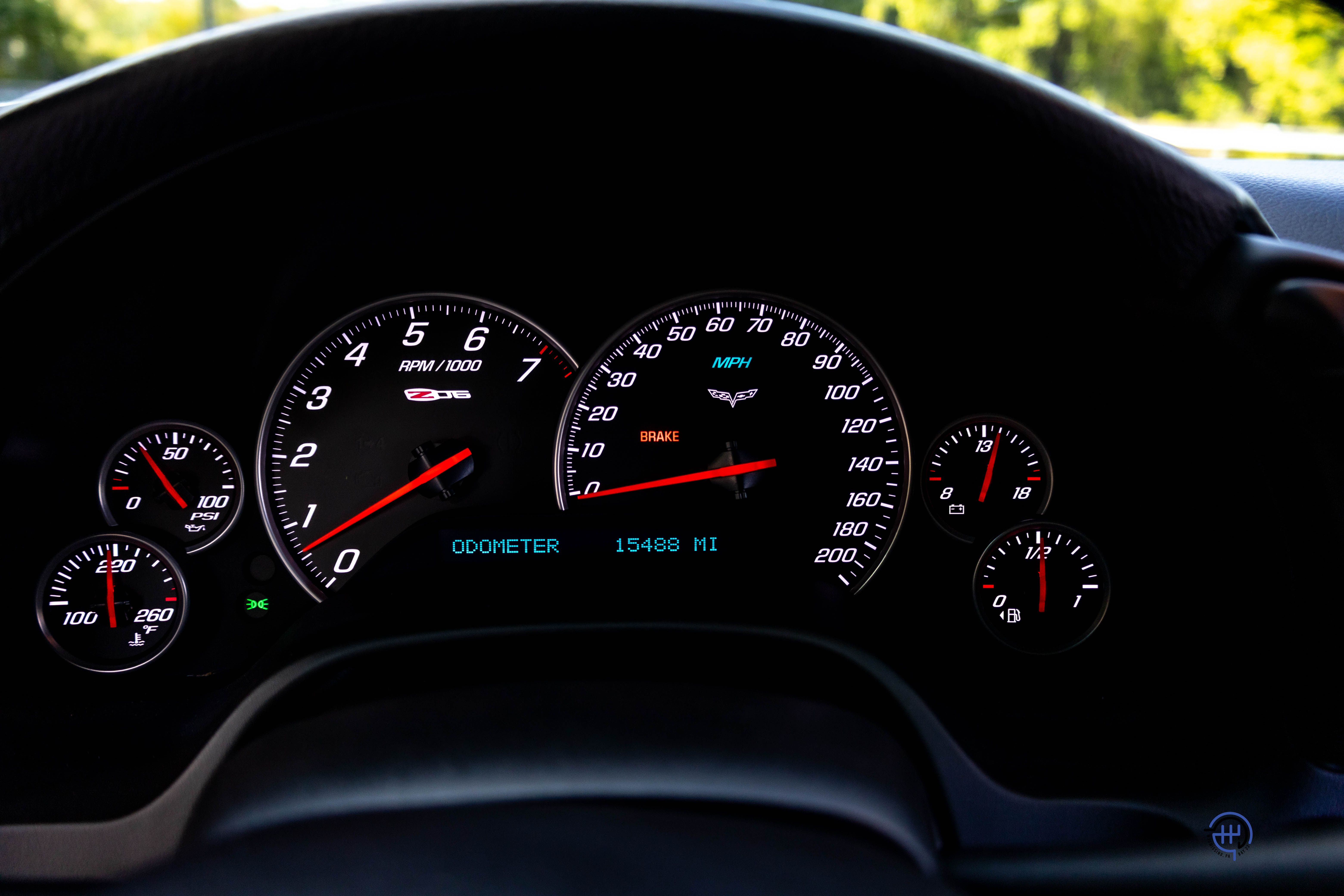 Used 2008 Chevrolet Corvette Z06 Coupe w/ 2LZ RWD image 44