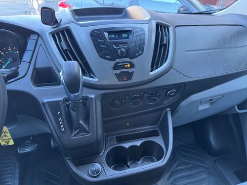 Used 2019 Ford Transit 250 image 13