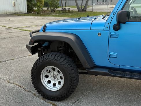 Used 2010 Jeep Wrangler 4WD Sport image 26