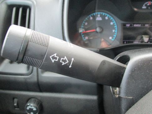 Used 2022 Chevrolet Colorado LT image 48