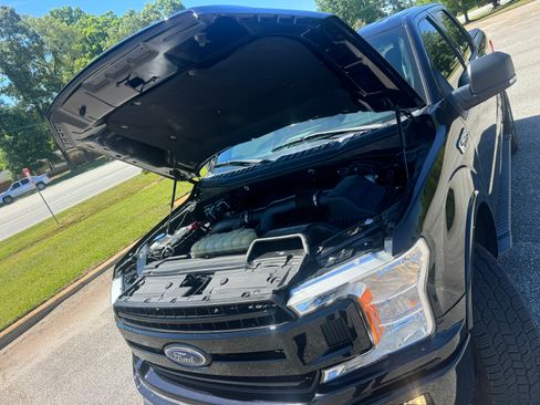 Used 2020 Ford F150 4x4 SuperCrew image 24