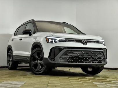 Certified 2025 Volkswagen Taos SE