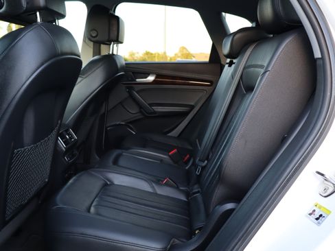 Used 2019 Audi Q5 2.0T Premium Plus AWD/4WD image 11