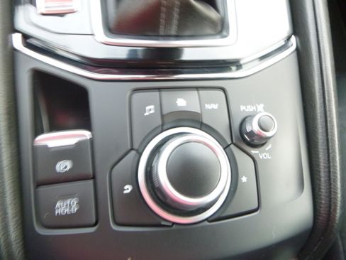 Used 2018 MAZDA CX-5 Sport image 26