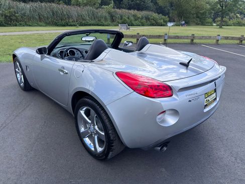 Used 2008 Pontiac Solstice GXP image 35