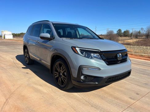 Used 2022 Honda Pilot Special Edition image 4