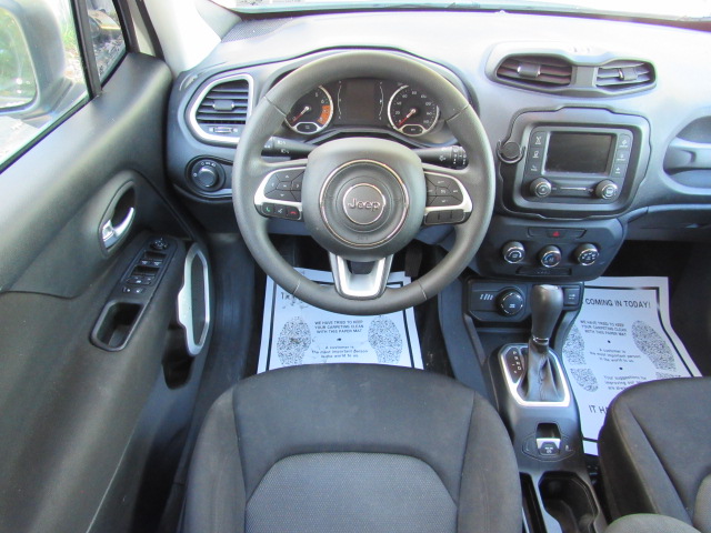 Used 2019 Jeep Renegade 4WD Sport image 21