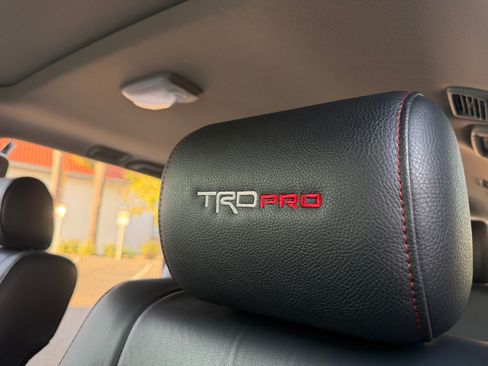Used 2022 Toyota Sequoia TRD Pro AWD/4WD image 19