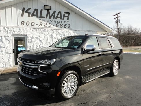 Used 2024 Chevrolet Tahoe LT w/ Signature Plus Package image 8