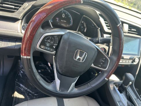 Used 2016 Honda Civic EX image 16