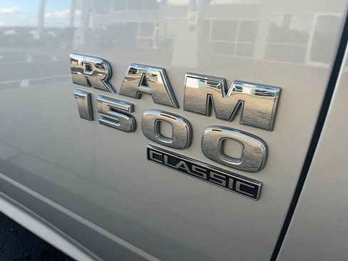 Used 2019 RAM 1500 Big Horn image 14