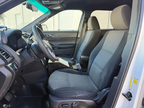 Used 2013 Ford Explorer image 9