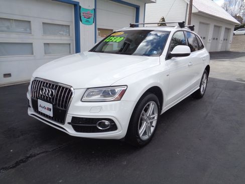 Used 2015 Audi Q5 3.0T Prestige image 1