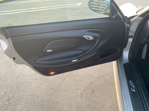 Used 2004 Porsche 911 GT3 image 31