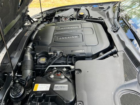 Used 2013 Jaguar XK R RWD image 20