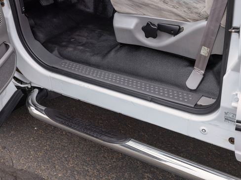 Used 1999 Ford F350 XLT image 36